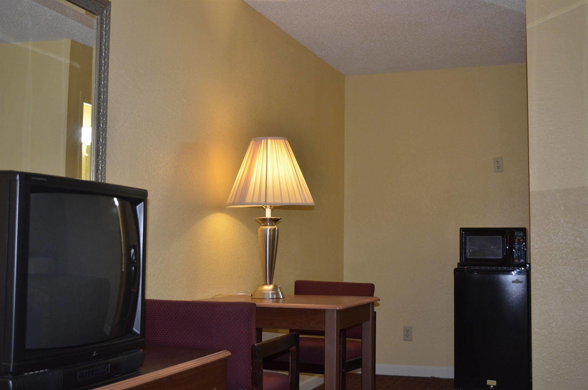 Budget Inn Williamsville Exterior foto